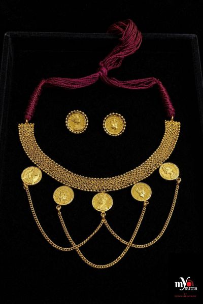 Gini– Antique Gold Plated Jewellery Set